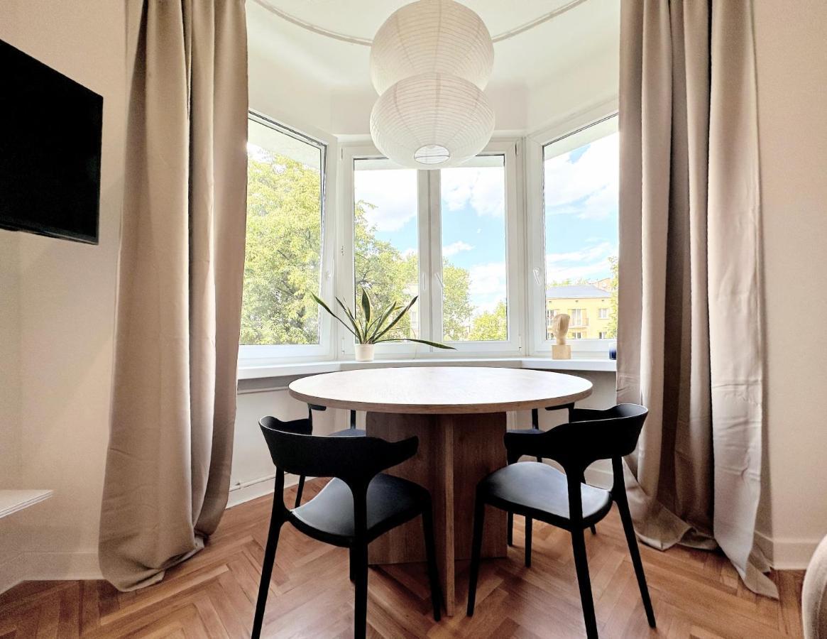Апартаменты Warsaw Concierge Wiatraczna Экстерьер фото